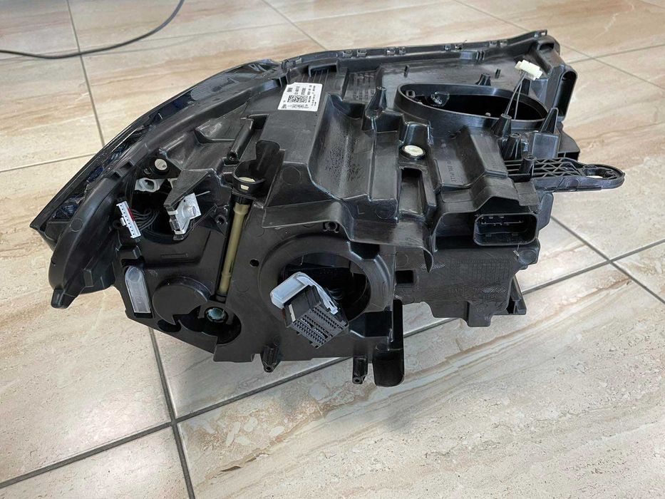 Фар ляв Far BMW X1 F48 Facelift LCI Бмв Х1 Ф48 фейс