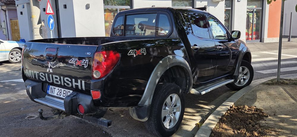 Mitsubishi L 200 4x4 climatronic