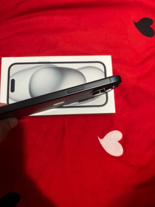 Iphone 15 black 128 gb 5G garantie plus casco