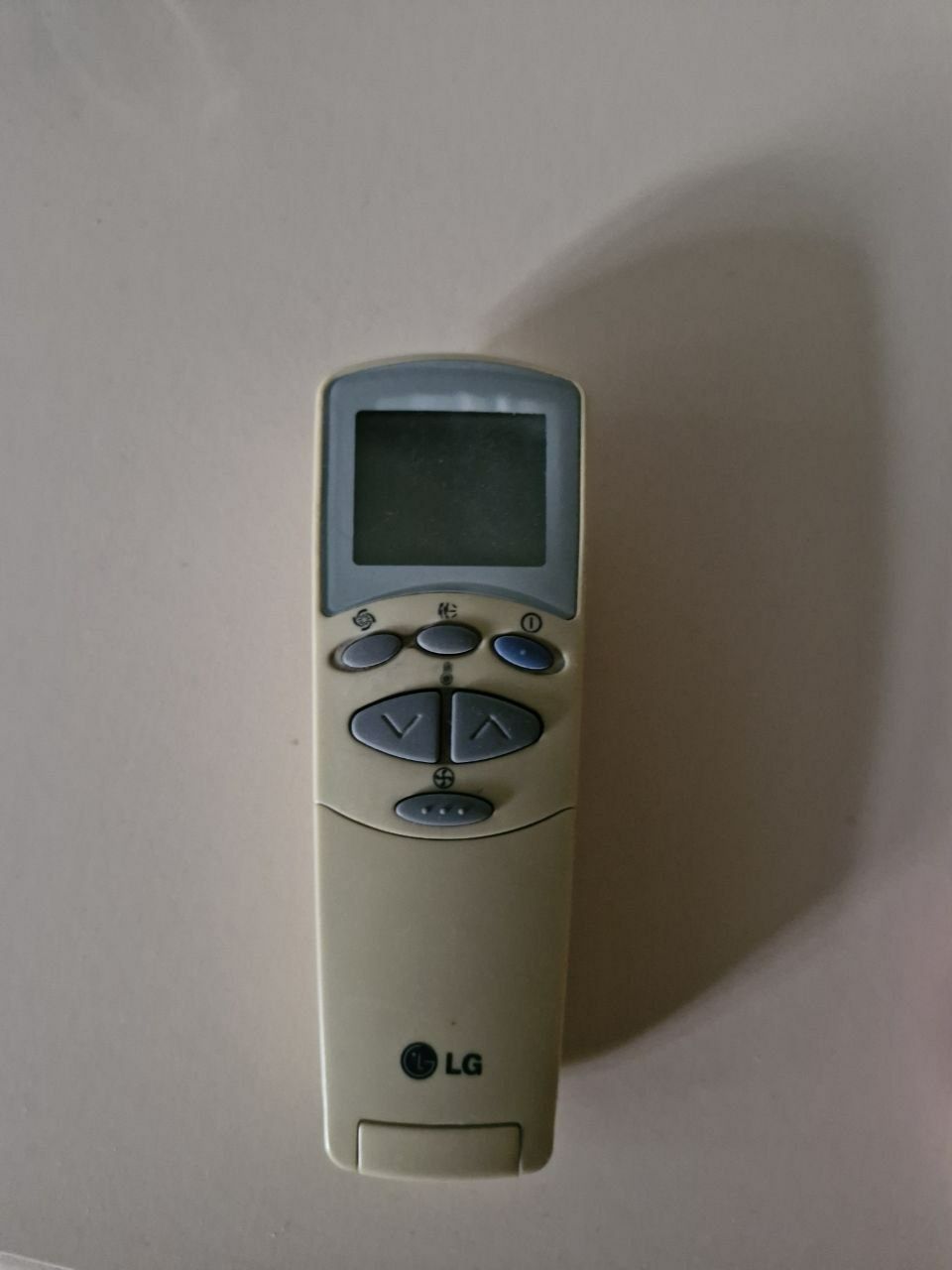 Продам кондиционер LG Neo Plasma plus S09LHP