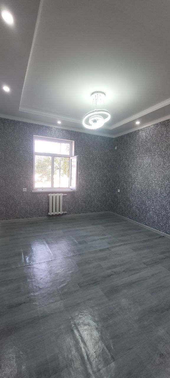 Бир хонали квартира 1/1/4