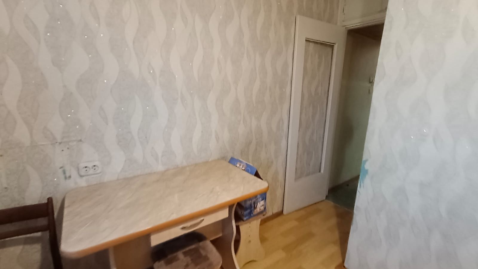 2х комнатную,  20 мкр, ипотека любого банка.