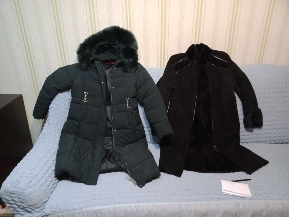 Продам дубленку натуральная женская зимняя , польто женское.