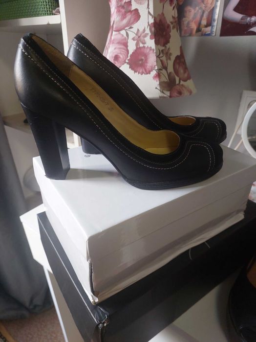 Обувь,перчатки итальянские