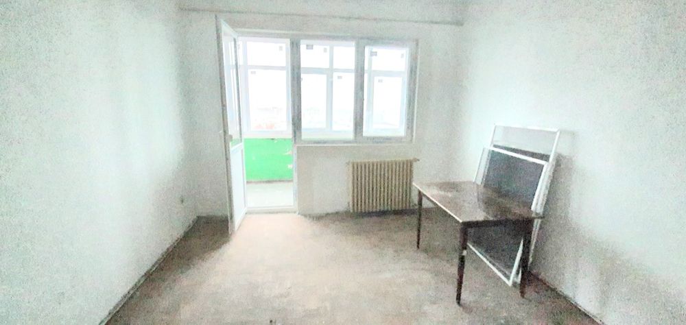 Vând apartament 2 camere Tigliana2  Bd George Coșbuc etaj 9, pe față