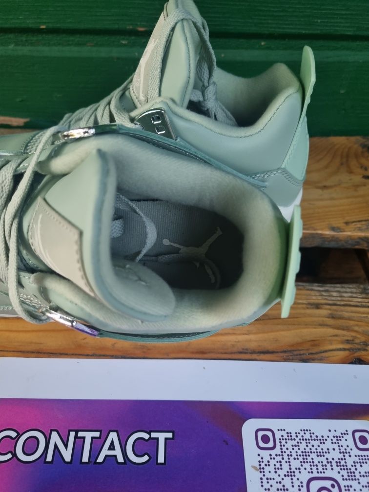 Nike Jordan 4 Seafoam / Lime