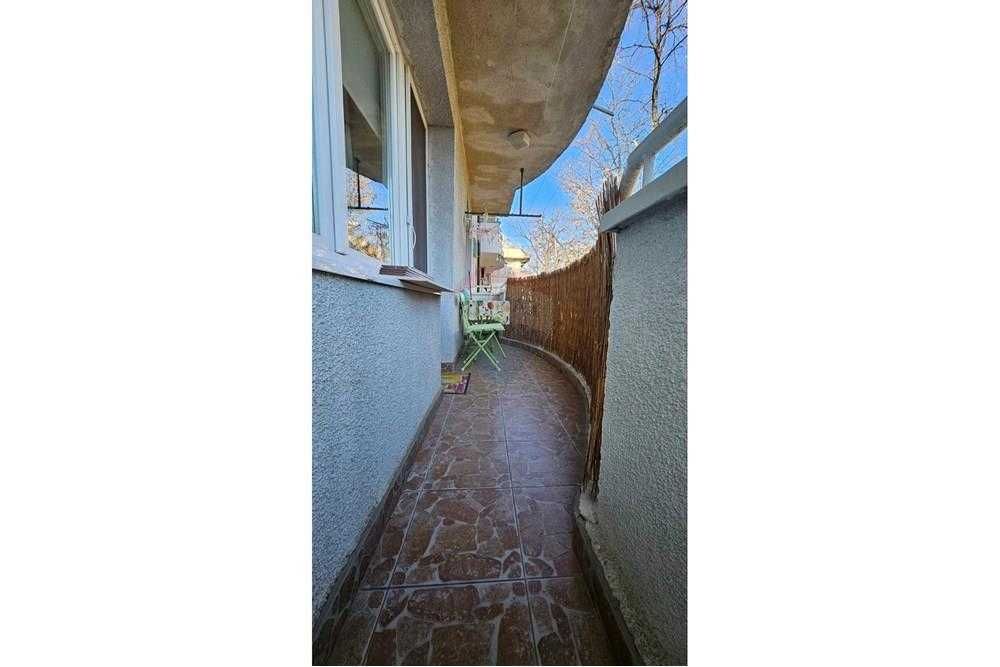 Продава се Тристаен апартамент в София, Витоша - 104 кв.м за 12 €/кв.м - Снимка #7