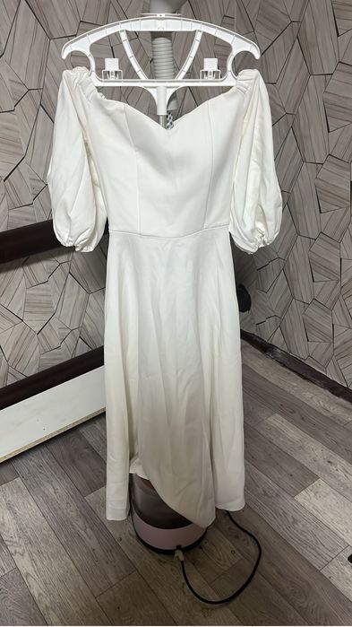 платье белое выпускное