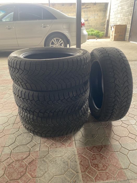 Автошины 235/55R19