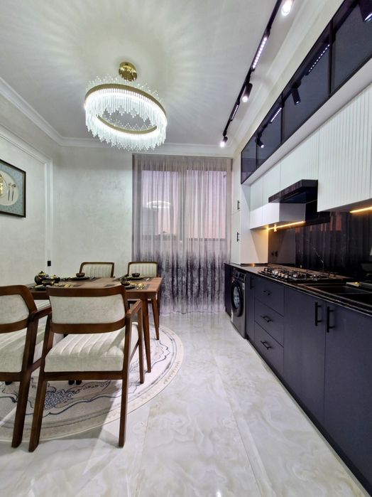 3 хонали квартира 2 каватда сотувда Гагарина