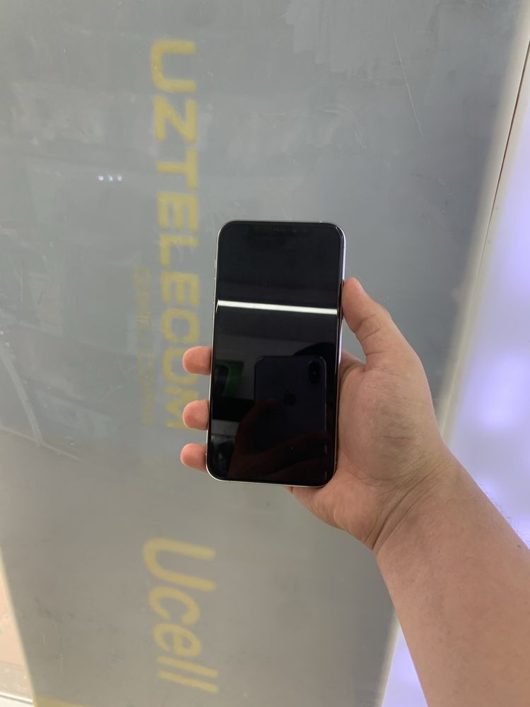 Iphone 11 pro.