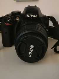 Vand Nikon D3300 DSLR