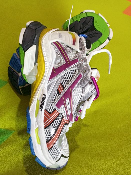 Кроссовки Balenciaga 39 р. Оригинал. Новые с биркой