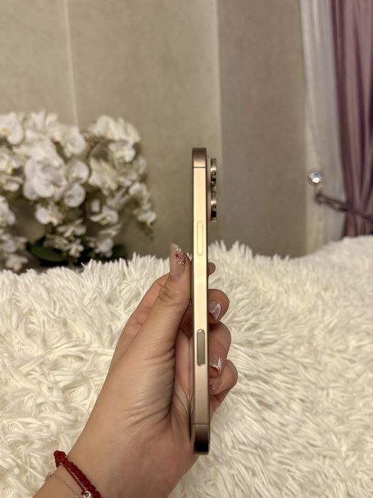 iPhone 16 Pro Max Desert Titanium 256 GB