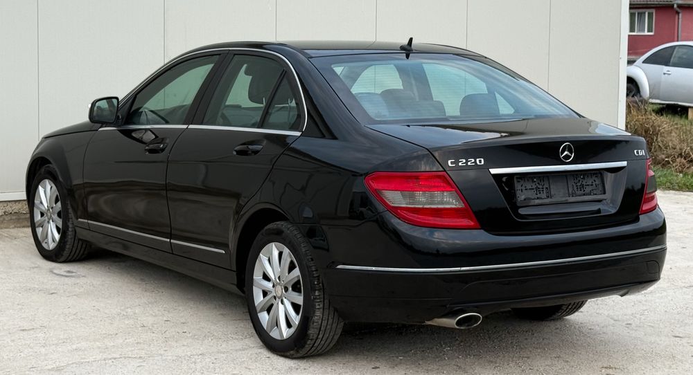 Mercedes C220 Avantgarde Elegance / Import Germania