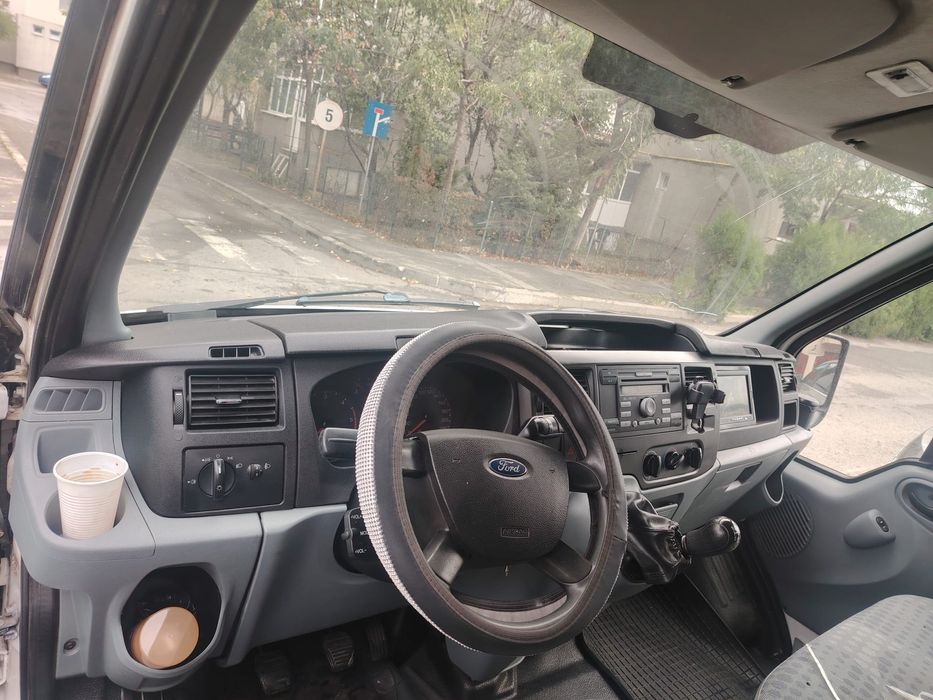 Vând / Schimb Ford Transit