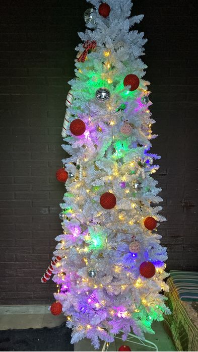 Большая Новогодняя Елка с игрушками