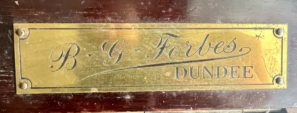 Pianină de colecție