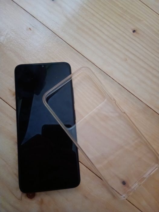 Vând telefon zte,64 GB,4 G Ram
