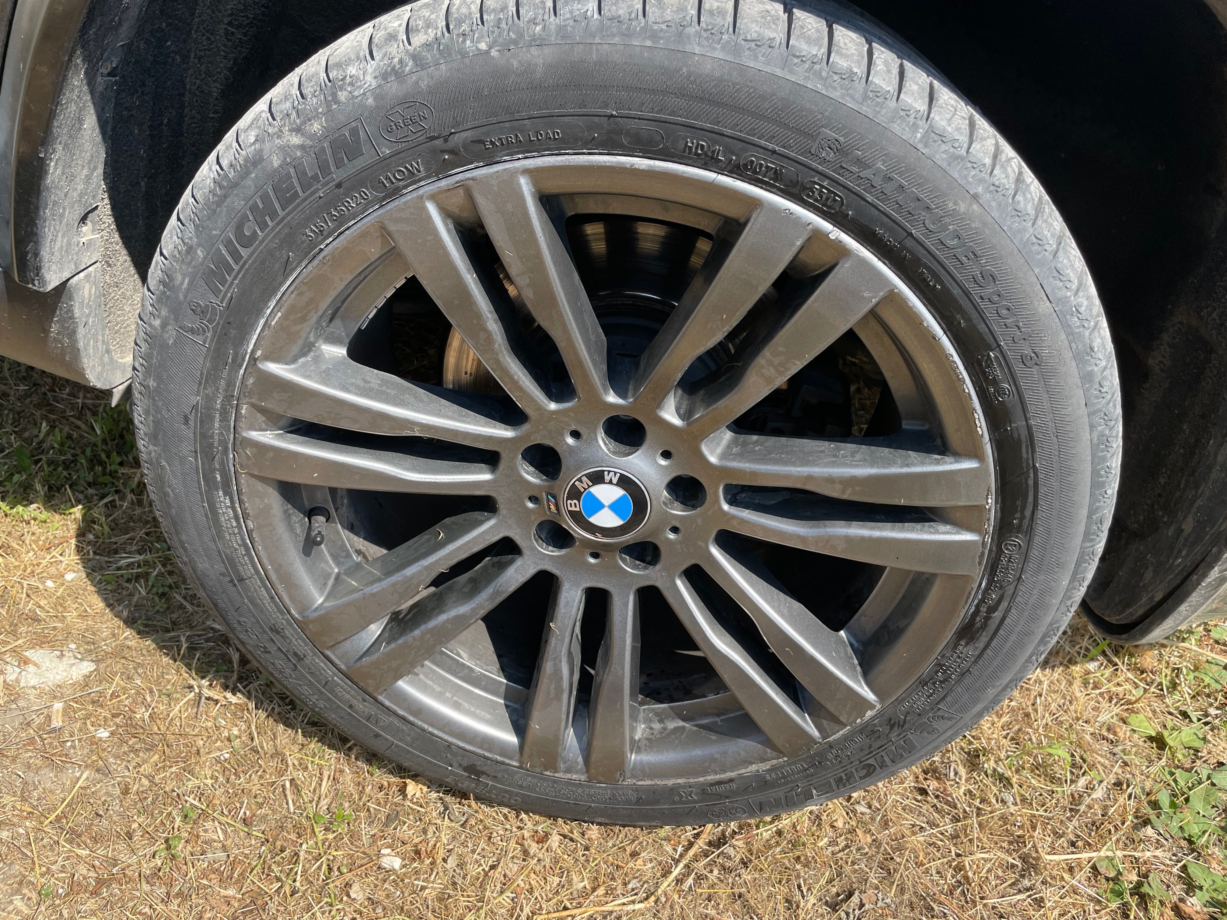 Продавам x5 e70 BITURBO