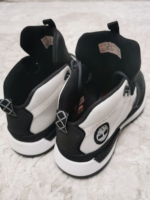 Ghete Timberland mărimea 42