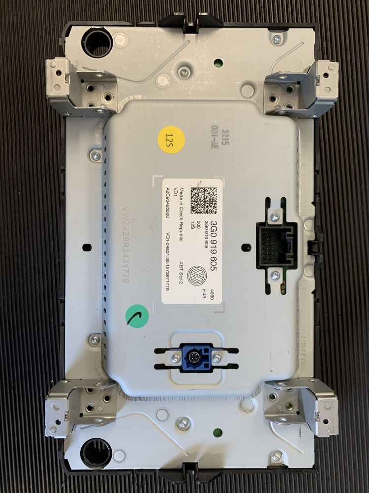 Display navigatie golf 7, passat b8, 2013 - 2018. Cod: 3G0 919 605