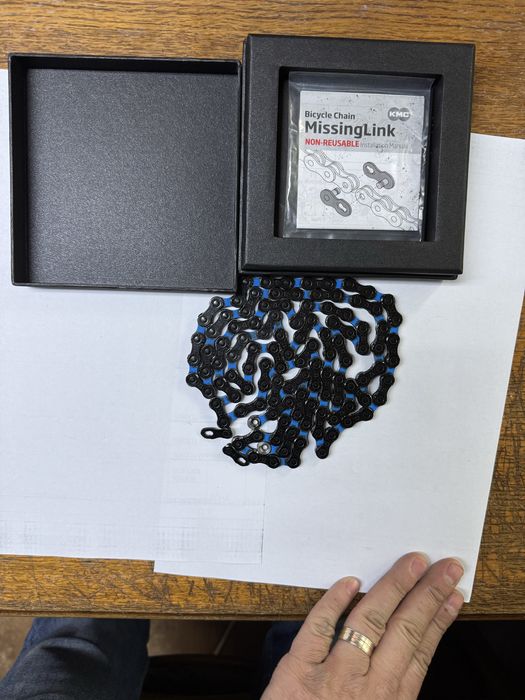 Lant KMC DLC12 Chain Negru-Albastru