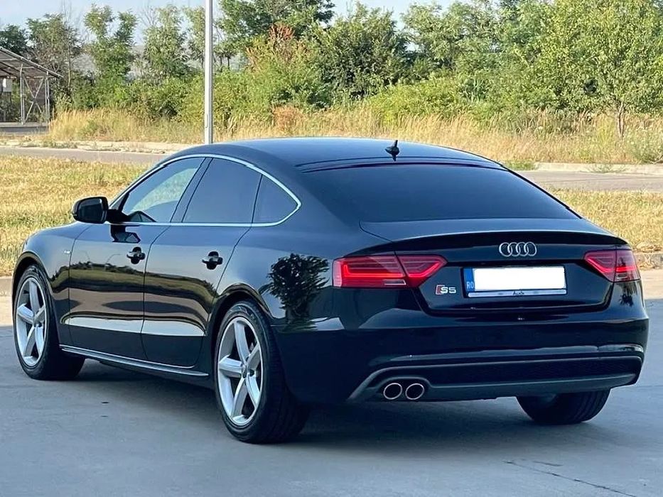 Audi A5 S line / 2.0 D / Automata 8+1 / Facelift