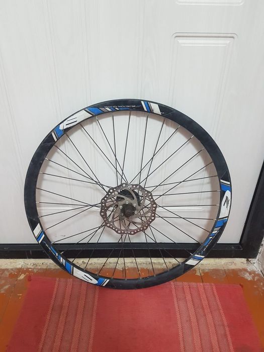 Продам вело колесо