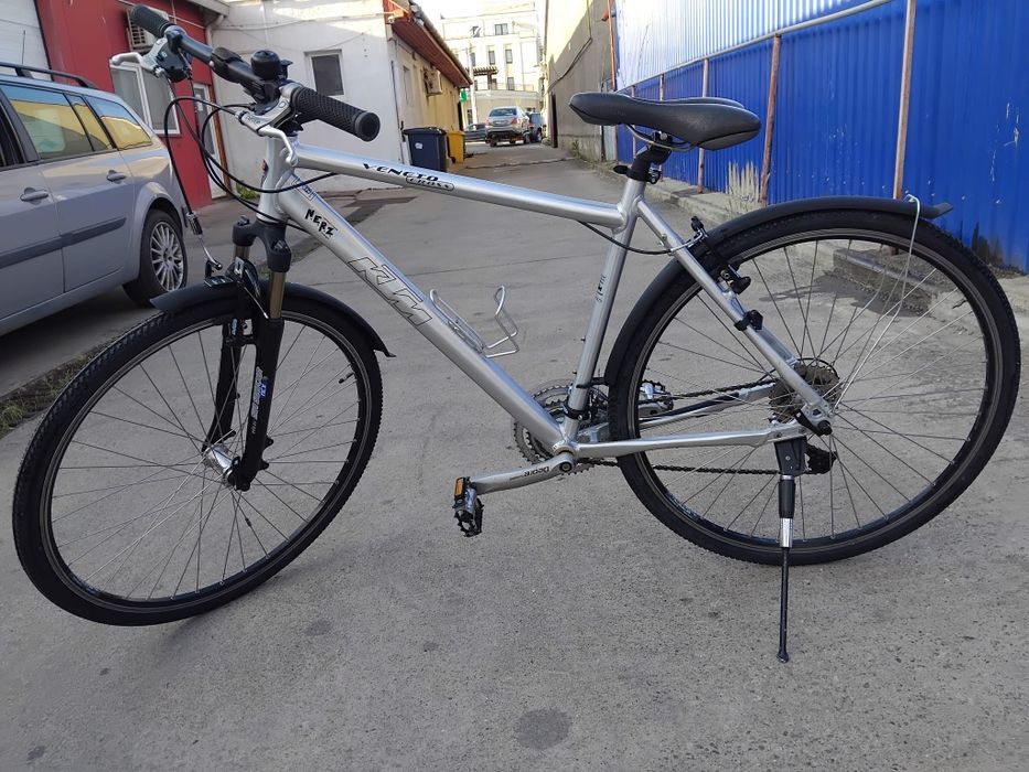 Vând bicicleta ktm veneto cross din aluminiu