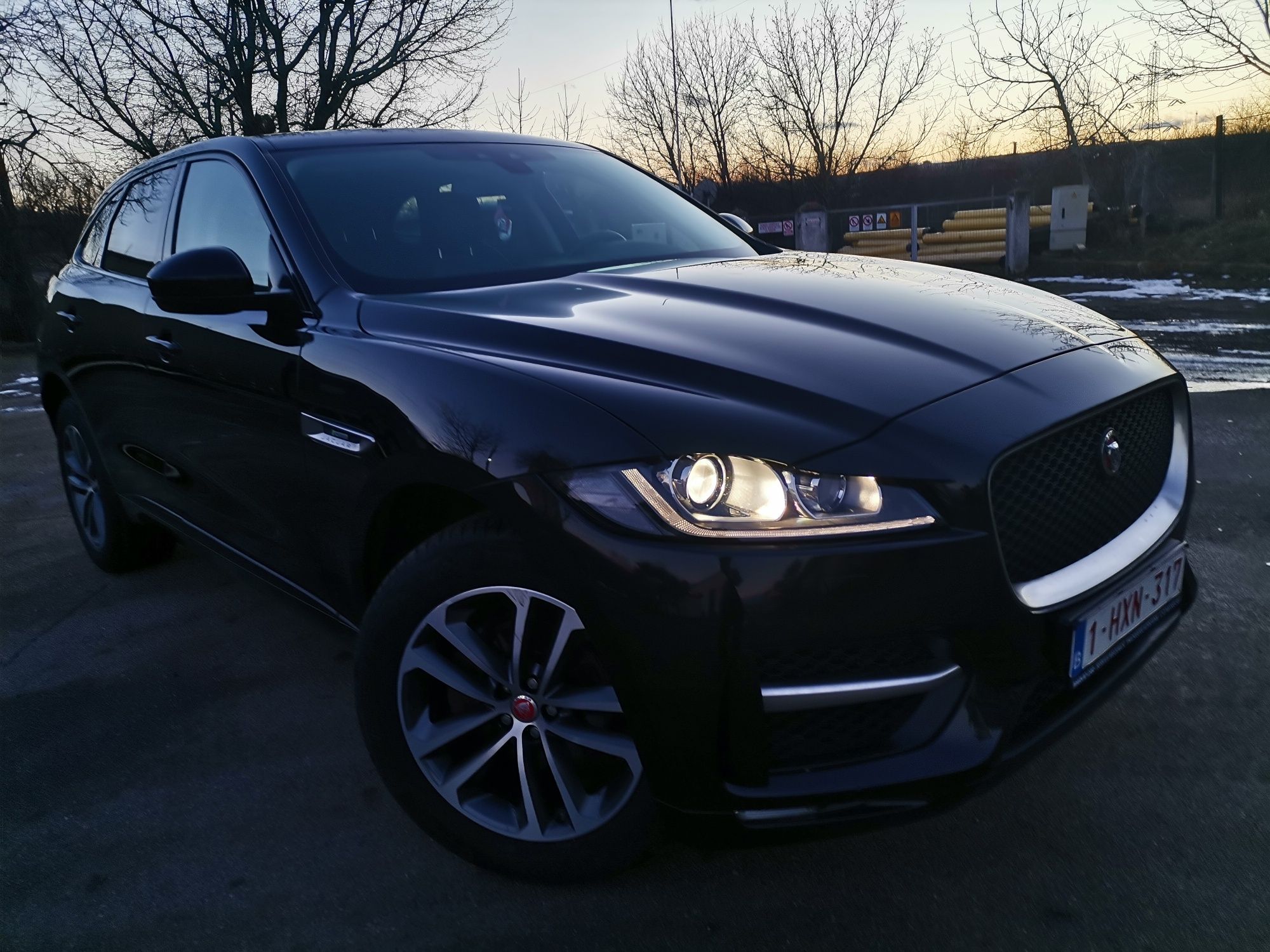 JAGUAR F-PACE R Dinamic An 2018..Panoramic.. Navi.. Extra Full