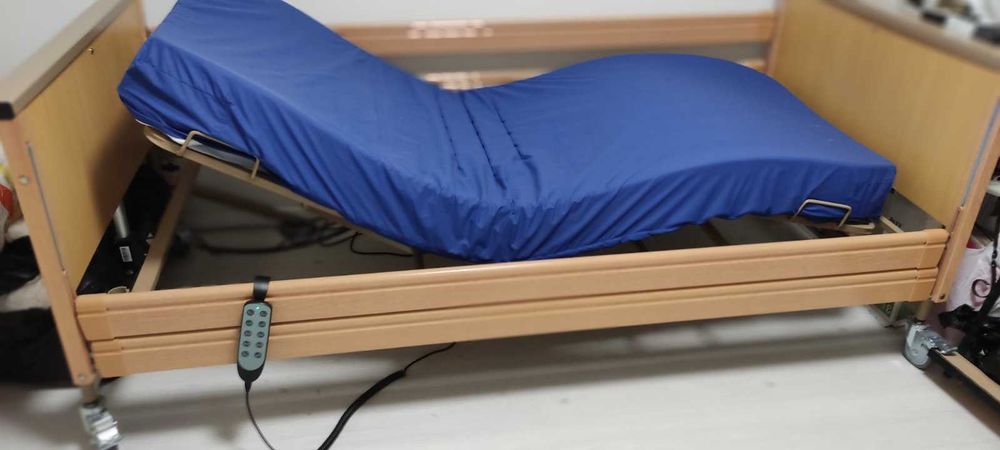 Електрическо болнично легло Hypnos и актидекубитален дюшек