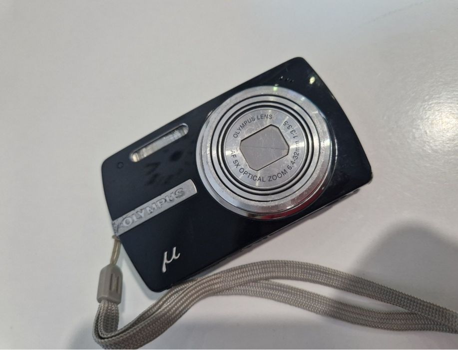 Aparat foto  / camera digitala fara accesorii