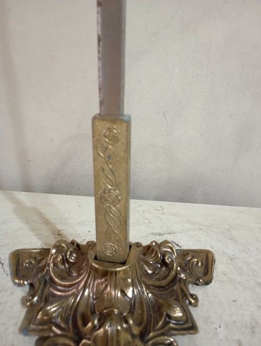 Паркетен пепелник - шпага