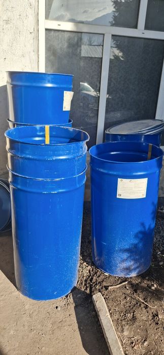 Бочка с крышкой в комплекте