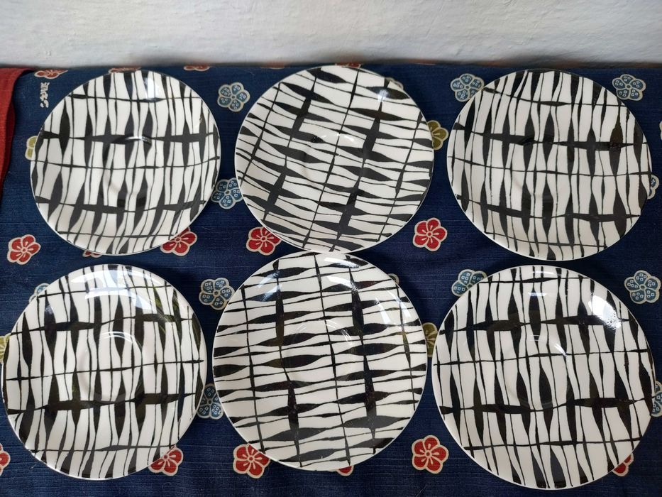 Рядък сервиз от 50-те Royal Albert South Pacific