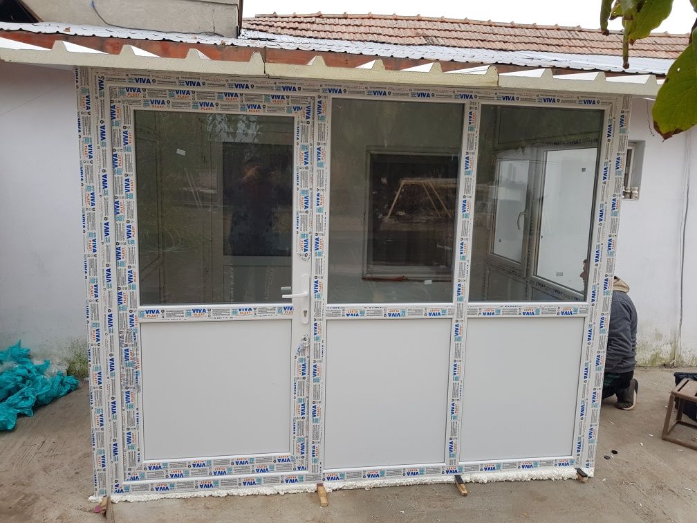 Tamplarie PVC cu geam termopan