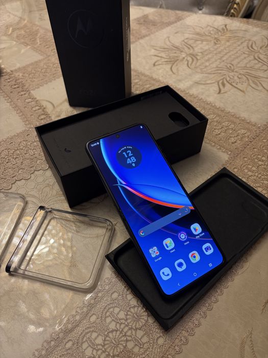 Motorola Razr 40 Ultra Ca Nou