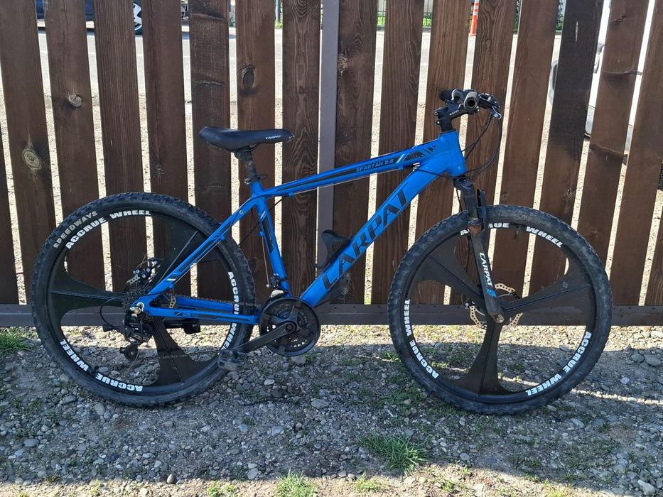 Vând bicicleta carpat URGENT
