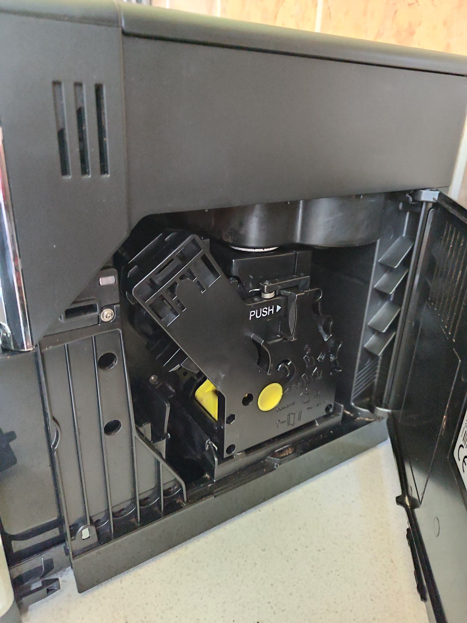 Espressor automat Saeco Pico Baristo cu cana de lapte