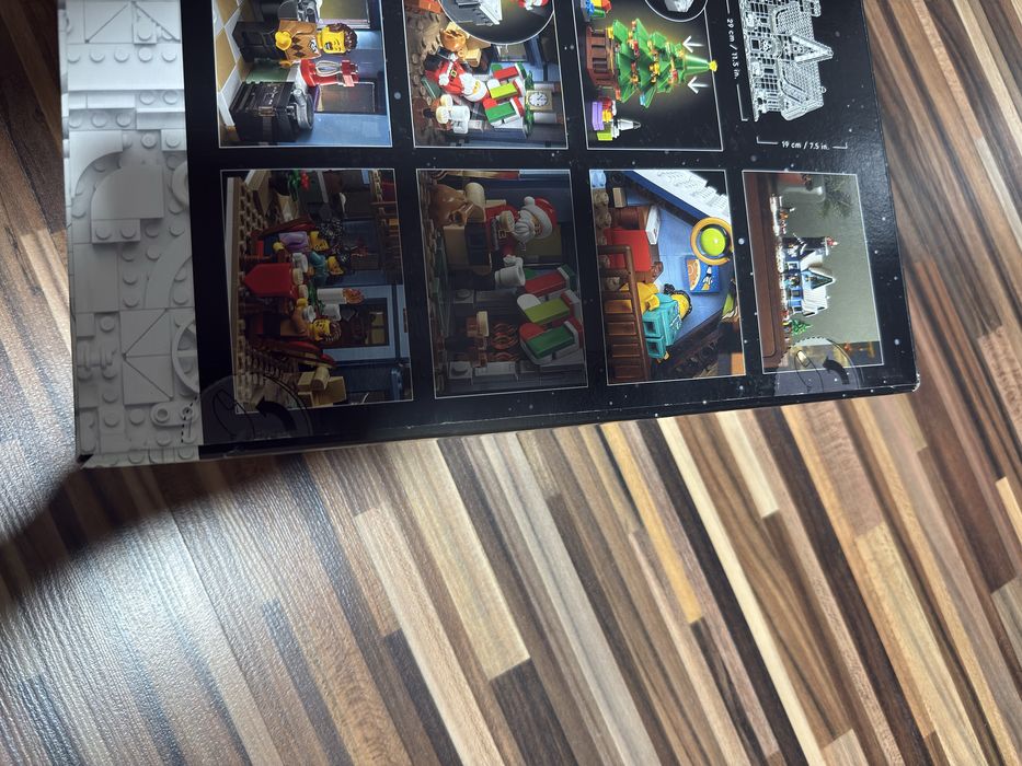 LEGO® Creator Expert - Vizita lui Mos Craciun 10293, 1445 piese