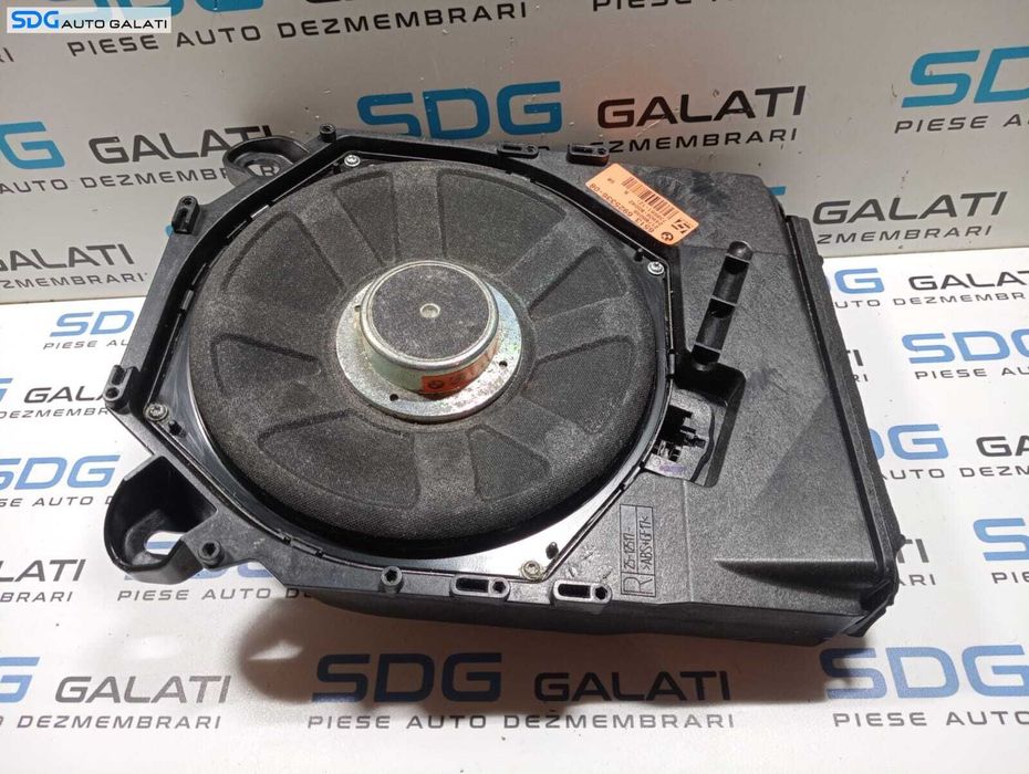 Boxa Difuzor Subwoofer Dreapta Fata Podea Logic 7 BMW Seria 3 E90 E91 2004 - 2012 Cod 6925336-08 217BM056 24906-B0042 [M3920]