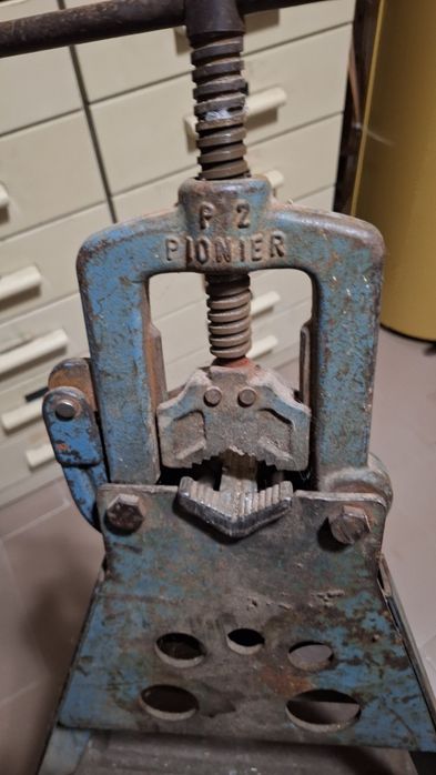 Scule taiat teava 4toli 2toli menghina 2toli