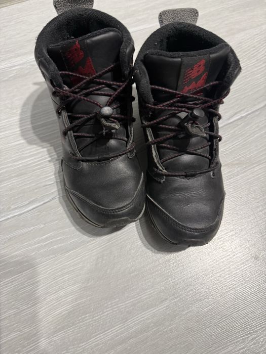 Детски боти New Balance