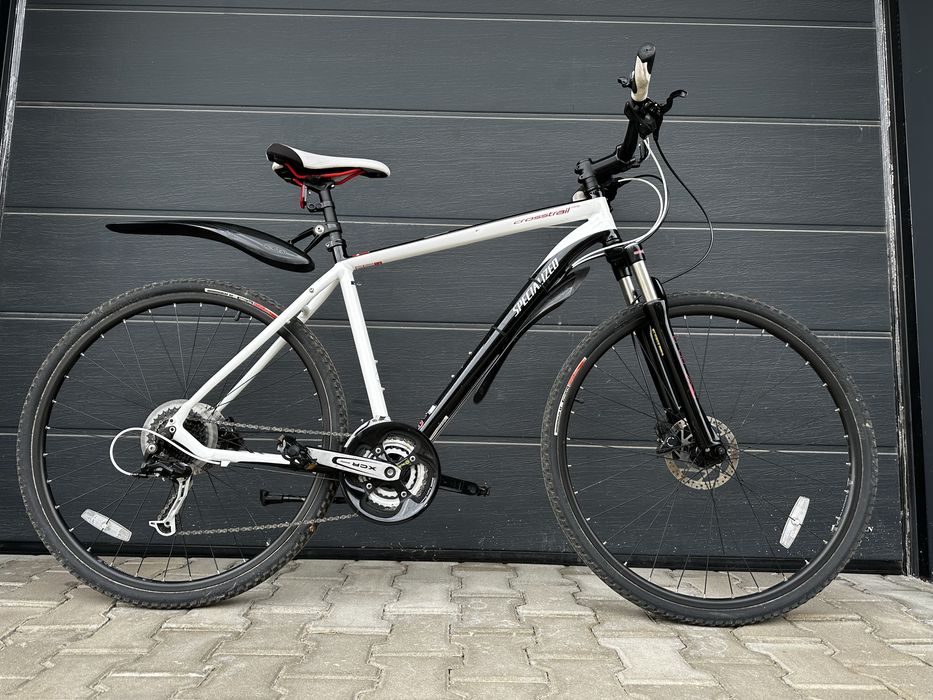 Хибриден велосипед Specialized 28" XL” 3x9