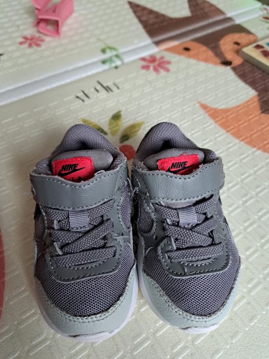 Детски маратонки найк