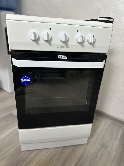 Плита HANSA стеклокерамика .