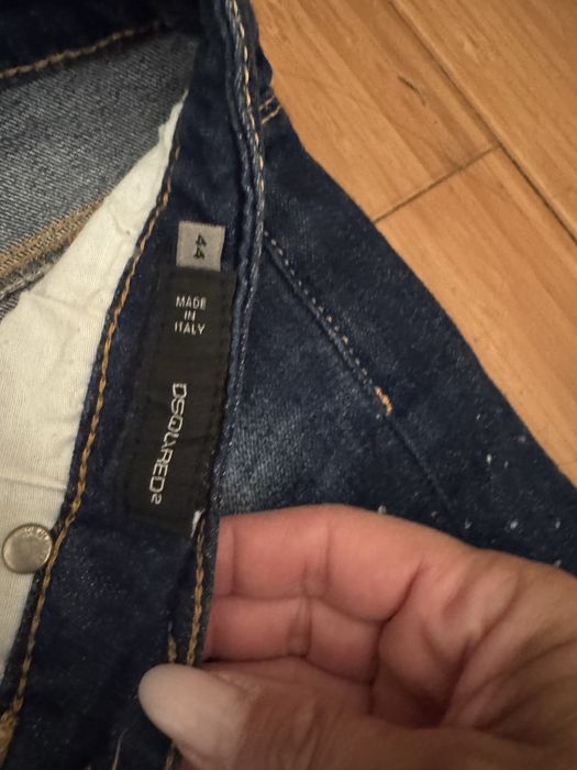 Blugi scurti Dsquareds