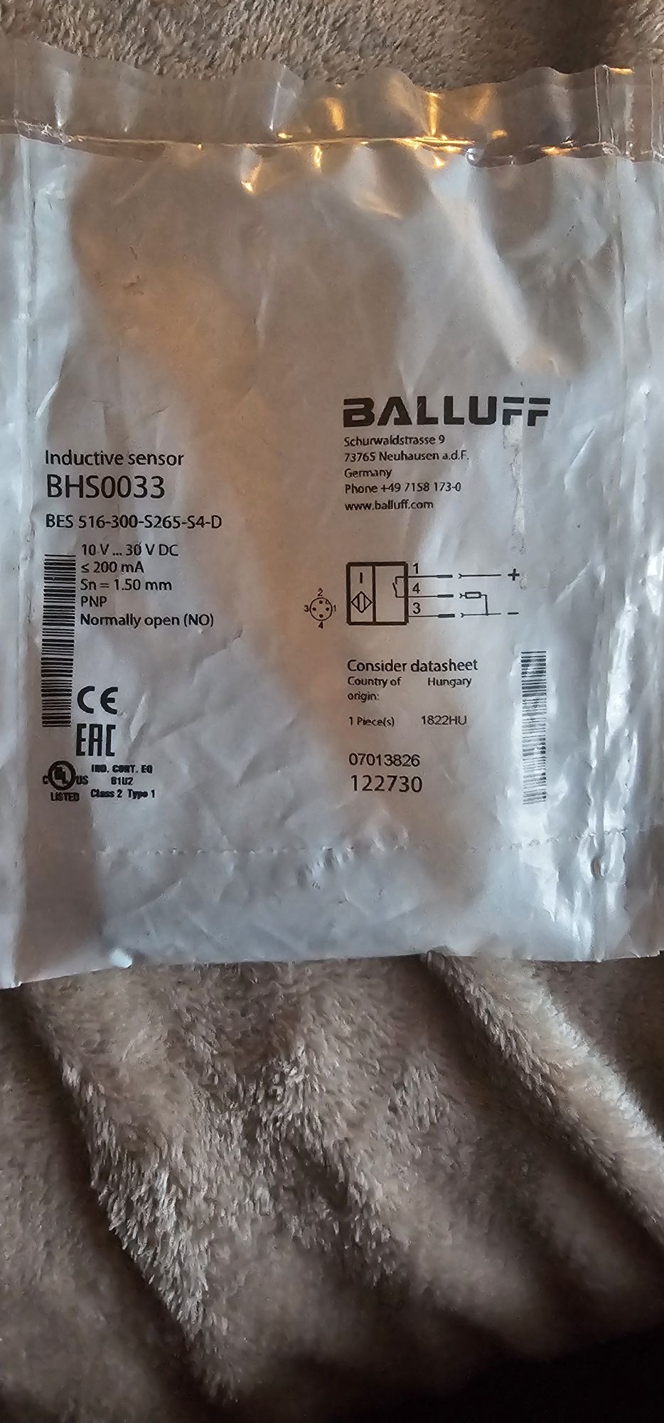 Senzor inductiv Balluff BHS0033