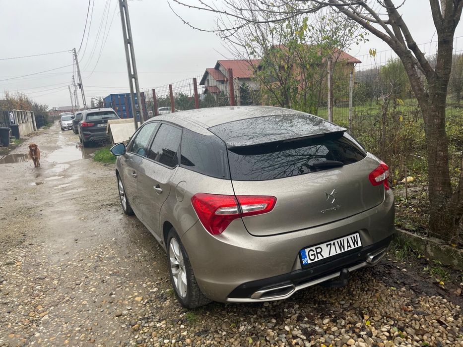 Vand Citroen DS 5 an fabricatie 2013